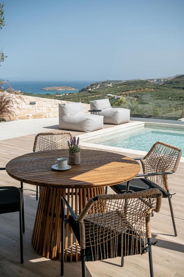Melanthia Villas Tsivarás Екстериор снимка