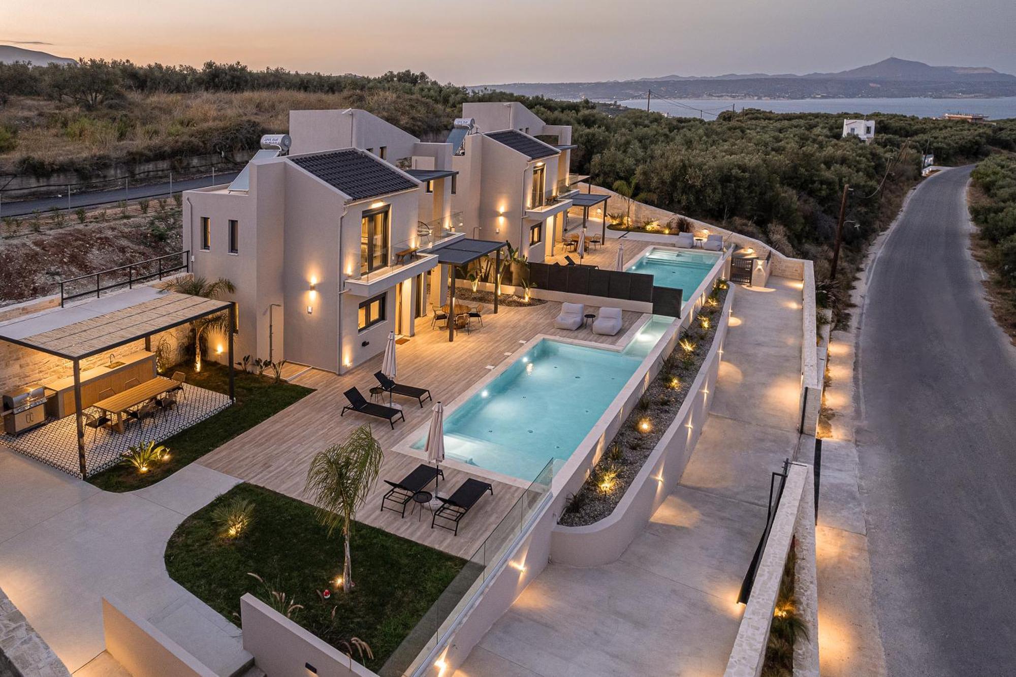 Melanthia Villas Tsivarás Екстериор снимка